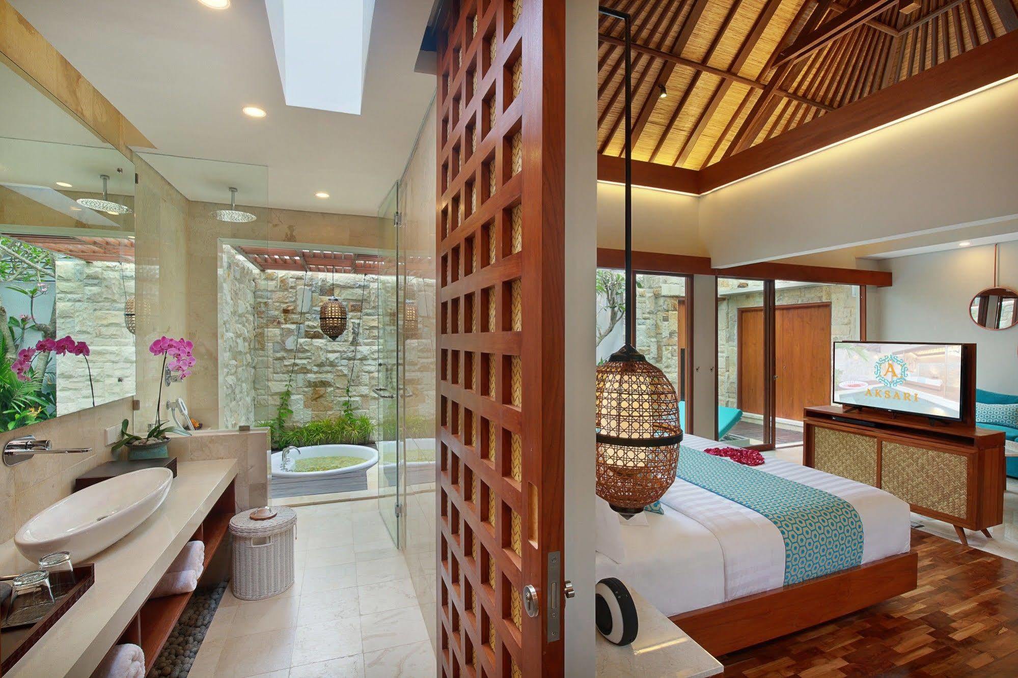 Aksari Villa Seminyak Exteriör bild