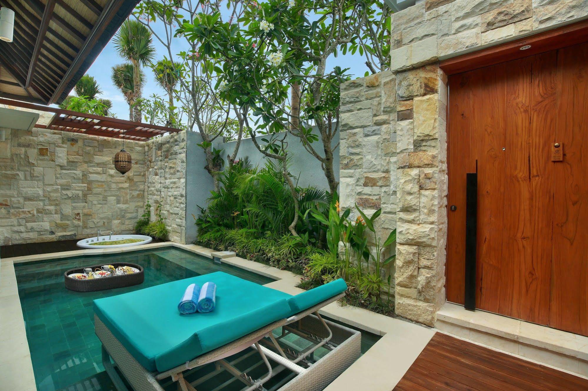 Aksari Villa Seminyak Exteriör bild