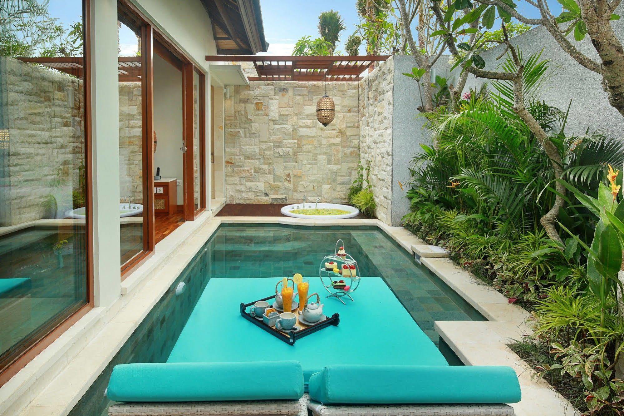 Aksari Villa Seminyak Exteriör bild